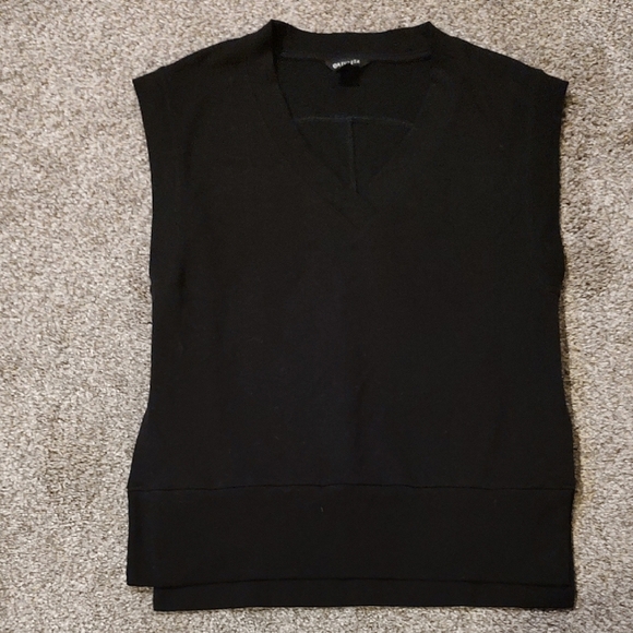 Athleta Tops - Athleta Black V-Neck Top